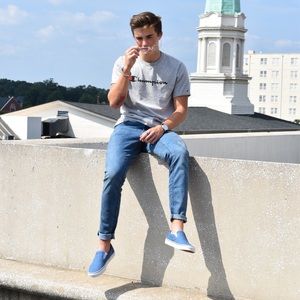 Meet your Posher, Jake